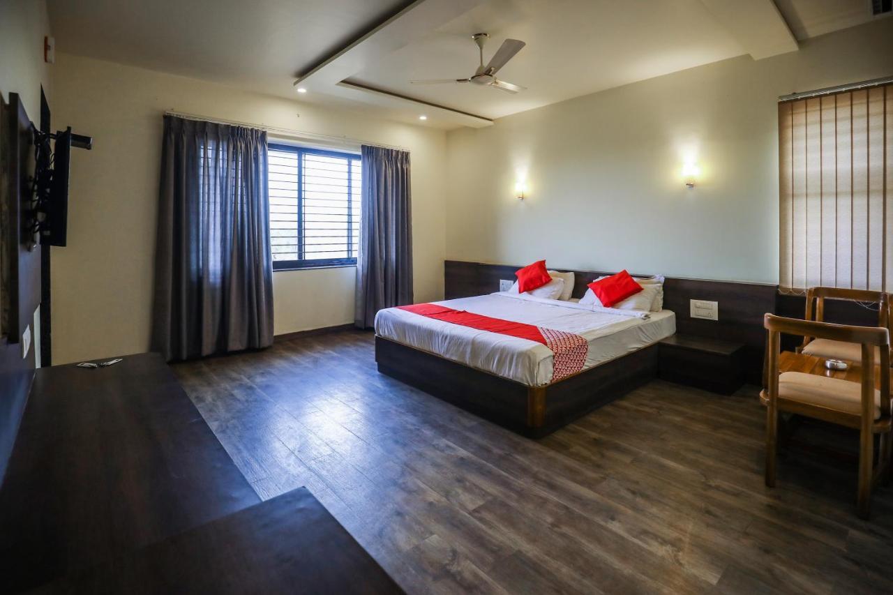 Hotel The Cult Hubli Luaran gambar