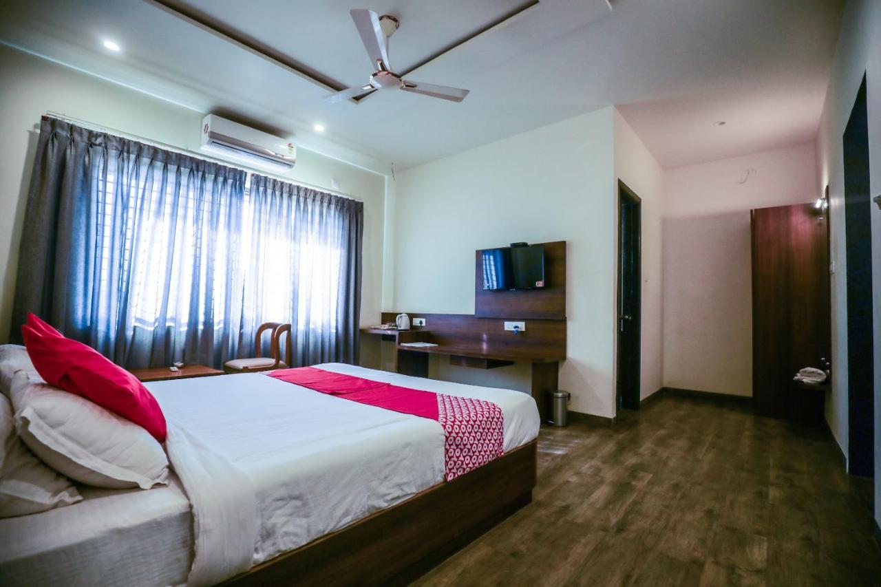Hotel The Cult Hubli Luaran gambar